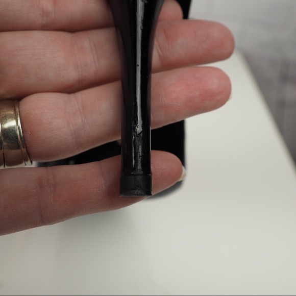 Giorgio Armani sz 38 black patent strappy heels - Picture 11 of 16